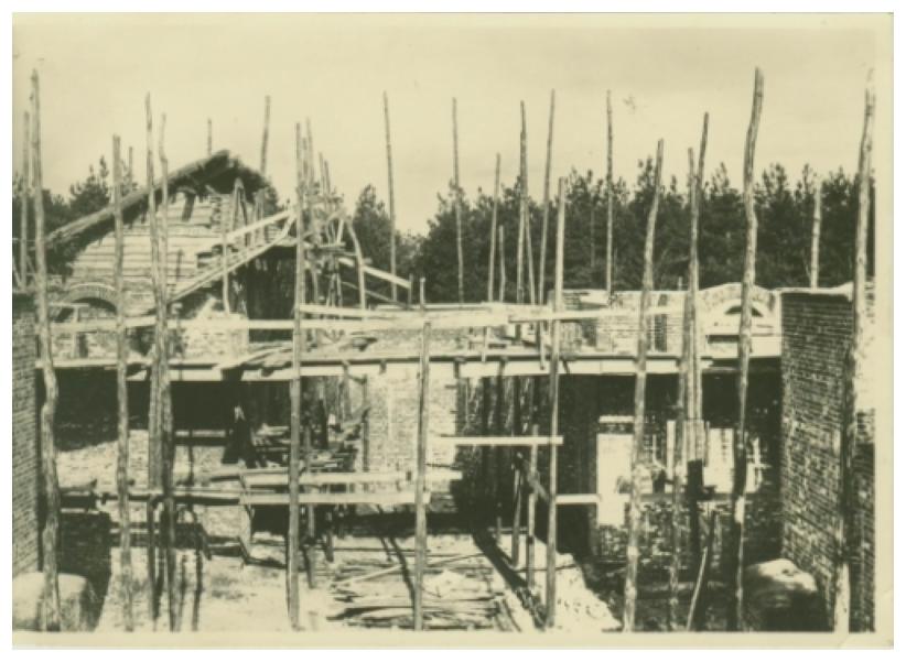 Budowa kocioa w Dratowie[ Zaglobie] - mury- lata 1924-1929.